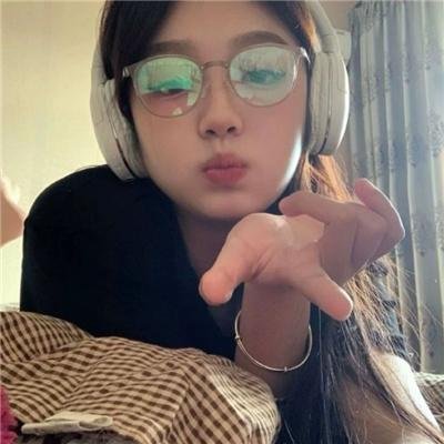 学妹惊声之色色发抖